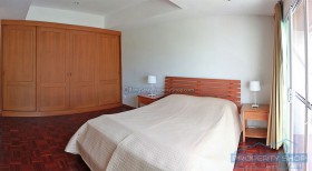 Beach Front Condo For Sale In Bang Saray - 2 Bedrooms Condo For Sale In Bang Saray, Na Jomtien