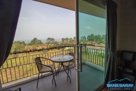 Le Beach Condominium Corner Room For Sale - 1 Bedroom Condo For Sale In Bang Saray, Na Jomtien