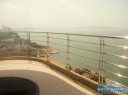La Royale Beachfront Condominium For Sale - 2 Bedrooms Condo For Sale In Na-Jomtien, Na Jomtien