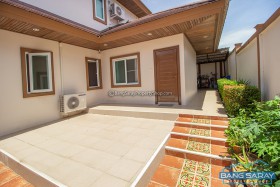 Beautiful, 2 Story House With Sea View For Sale - 5 Bedroom Up House For Sale In Bang Saray, Na Jomtien