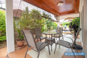 Pool Villa 3 Bedrooms For Sale, New Renovated, Near Market. - 3 Bedrooms House For Sale In Bang Saray, Na Jomtien