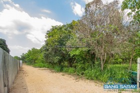 Land For Sale In Soi Silver Lake Vineyard, Corner Plot  -  Land For Sale In Na-Jomtien, Na Jomtien