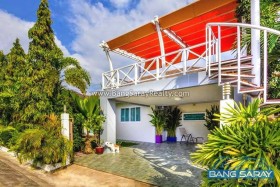 Pool Villa, Corner Plot. Only 1.5km From Beach - 3 Bedrooms House For Sale In Bang Saray, Na Jomtien