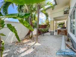 Pool Villa Corner Plot For Rent, 332RD - 3 Bedrooms House For Rent In Bang Saray, Na Jomtien