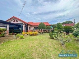 Single House Corner Plot For Sale With Large Land Plot - 3 Bedrooms House For Sale In Bang Saray, Na Jomtien
