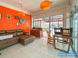 Shophouse For Rent In Bang Saray, Near Night Market - 4 Bedrooms Commercial For Rent In Bang Saray, Na Jomtien