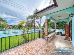 Single Detached House For Sale In Bang Saray Beach Side - 2 Bedrooms House For Sale In Bang Saray, Na Jomtien