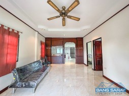 Single Detached House For Sale In Bang Saray Beach Side - 2 Bedrooms House For Sale In Bang Saray, Na Jomtien