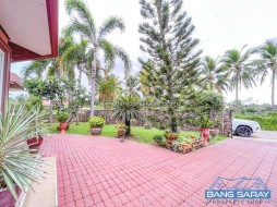 House With Lake Front For Sale - 4 Bedrooms House For Sale In Na-Jomtien, Na Jomtien
