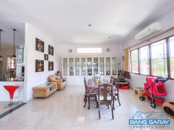 Pool House With Large Corner Plot For Sale - 4 Bedrooms House For Sale In Bang Saray, Na Jomtien
