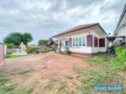 Single House For Sale In Beachside Of Bang Saray. - 3 Bedrooms House For Sale In Bang Saray, Na Jomtien