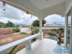 Single House For Sale In Beachside Of Bang Saray. - 3 Bedrooms House For Sale In Bang Saray, Na Jomtien
