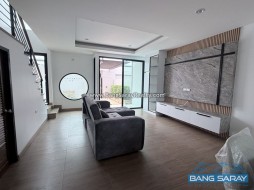 Pool Villa, Only 10 Minutes From The Beach - 3 Bedrooms House For Sale In Bang Saray, Na Jomtien