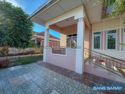 Urgent Sale! Detached House In Bang Saray Beachside - 3 Bedrooms House For Sale In Bang Saray, Na Jomtien